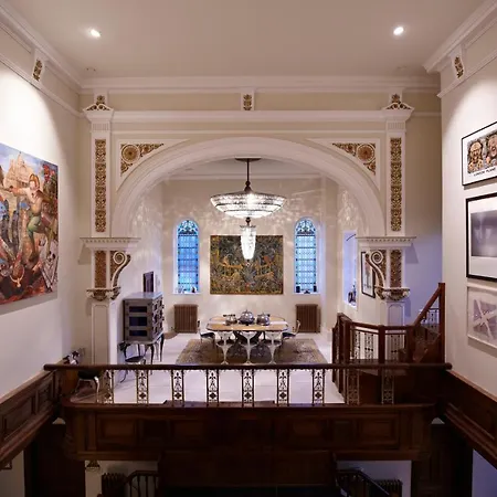 The Chapel Boutique * ハロゲート